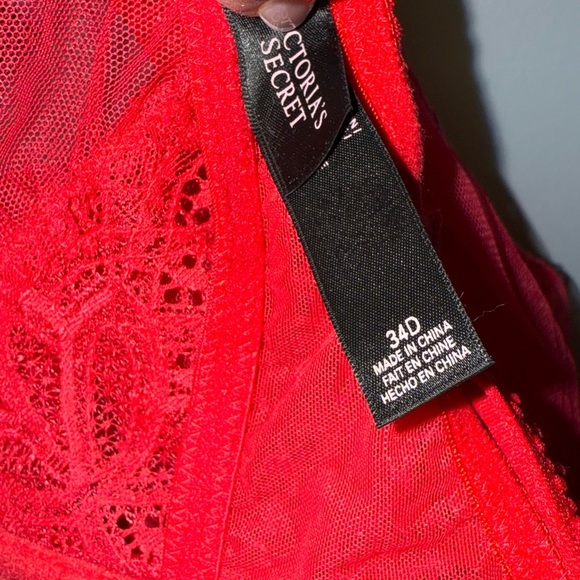 Victoria's Secret Red Lace Chemise - Picture 3 of 3